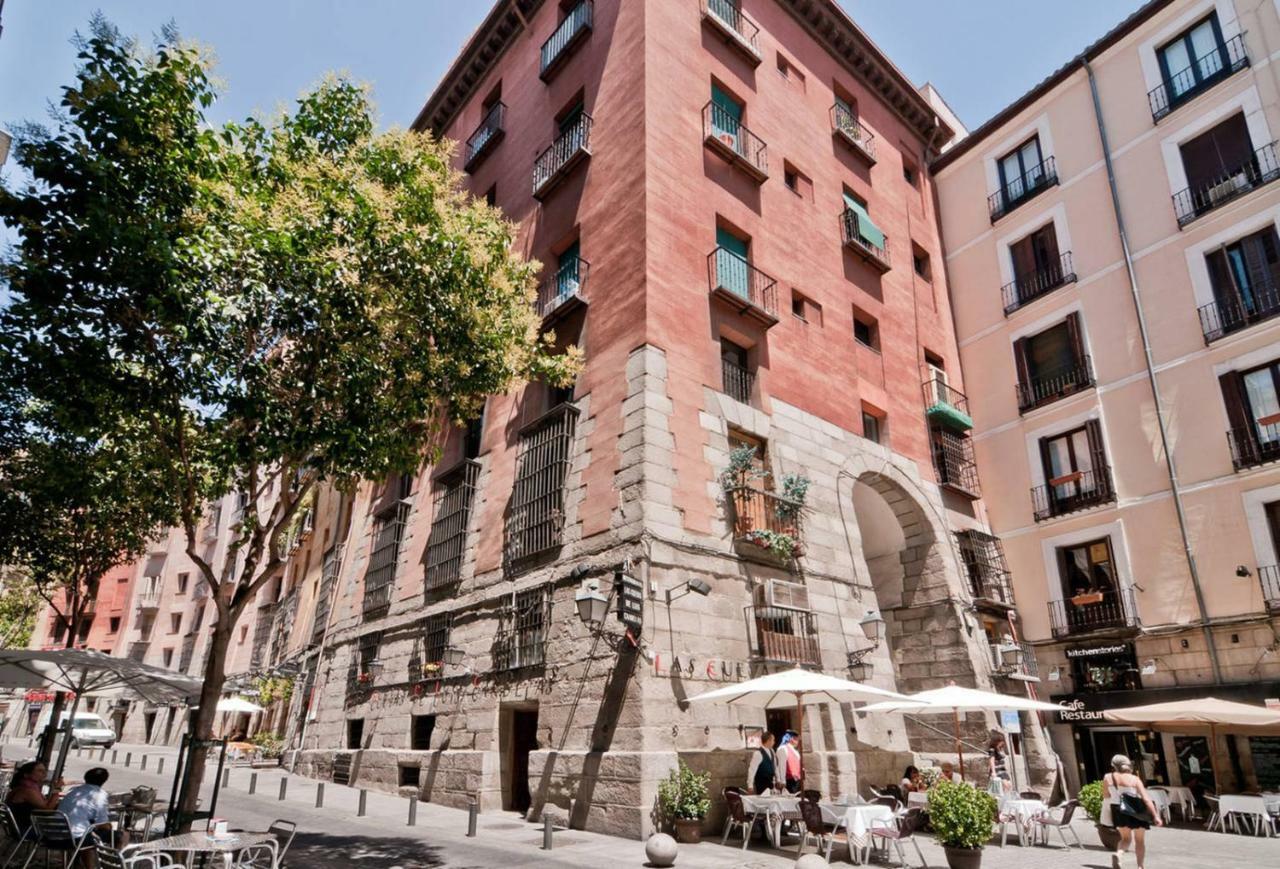 Atico En El Centro De Madrid - Calle Jardines Luaran gambar